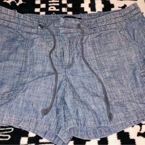 Women’s shorts Denim look Banana Republic brand Size 8